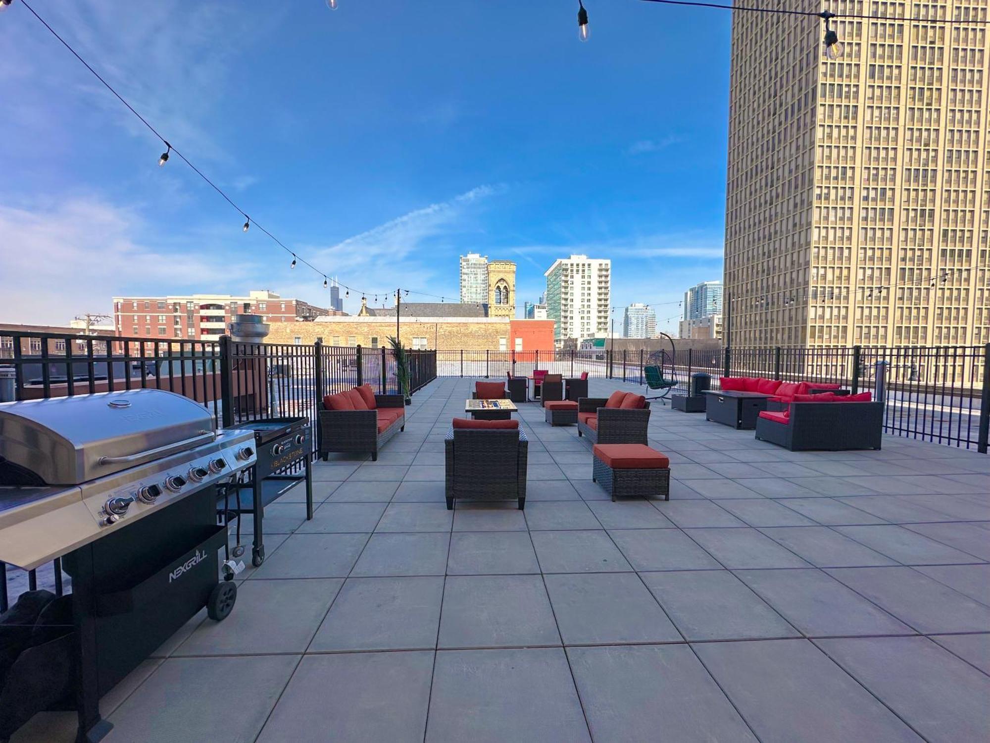 Bright 2Br Luxury Corner Suite With Optional Parking Sleeps 6 Guests Near Mccormick Place And Soldier Field Chicago Luaran gambar